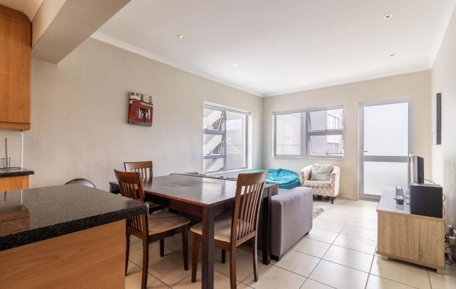 3 Bedroom Property for Sale in Sea Point Western Cape